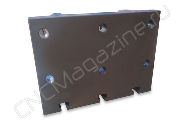 H22-220300-0300-14 Угловая чугунная плита 90°с Т-образными пазами Harlingen
